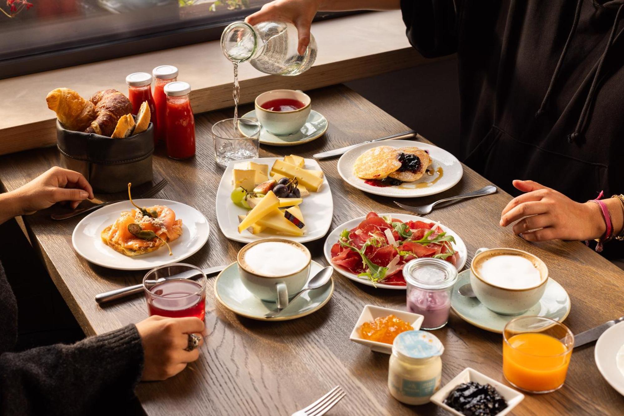 Hotel Chesa Rosatsch - Home Of Food Celerina/Schlarigna Екстериор снимка