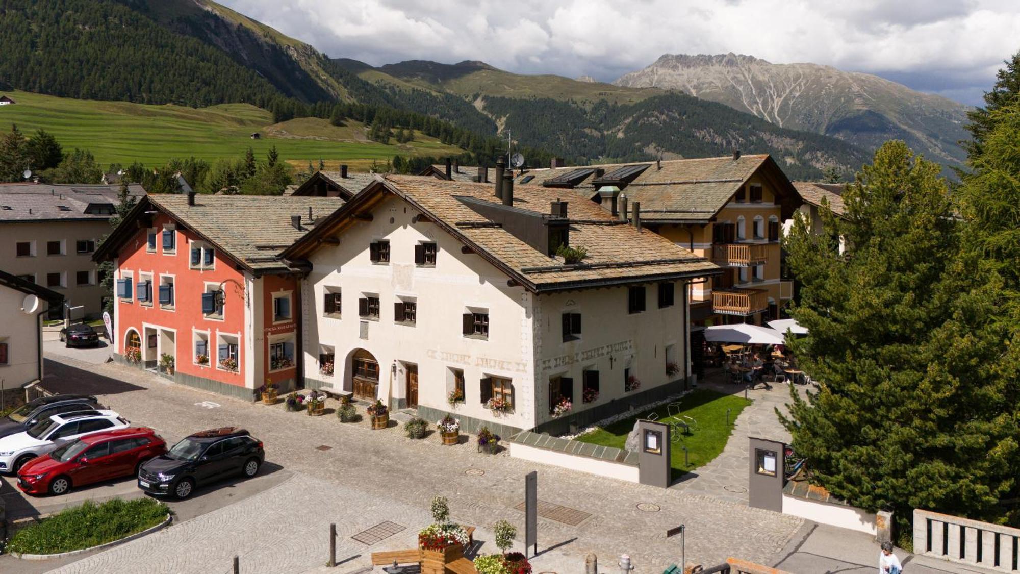 Hotel Chesa Rosatsch - Home Of Food Celerina/Schlarigna Екстериор снимка
